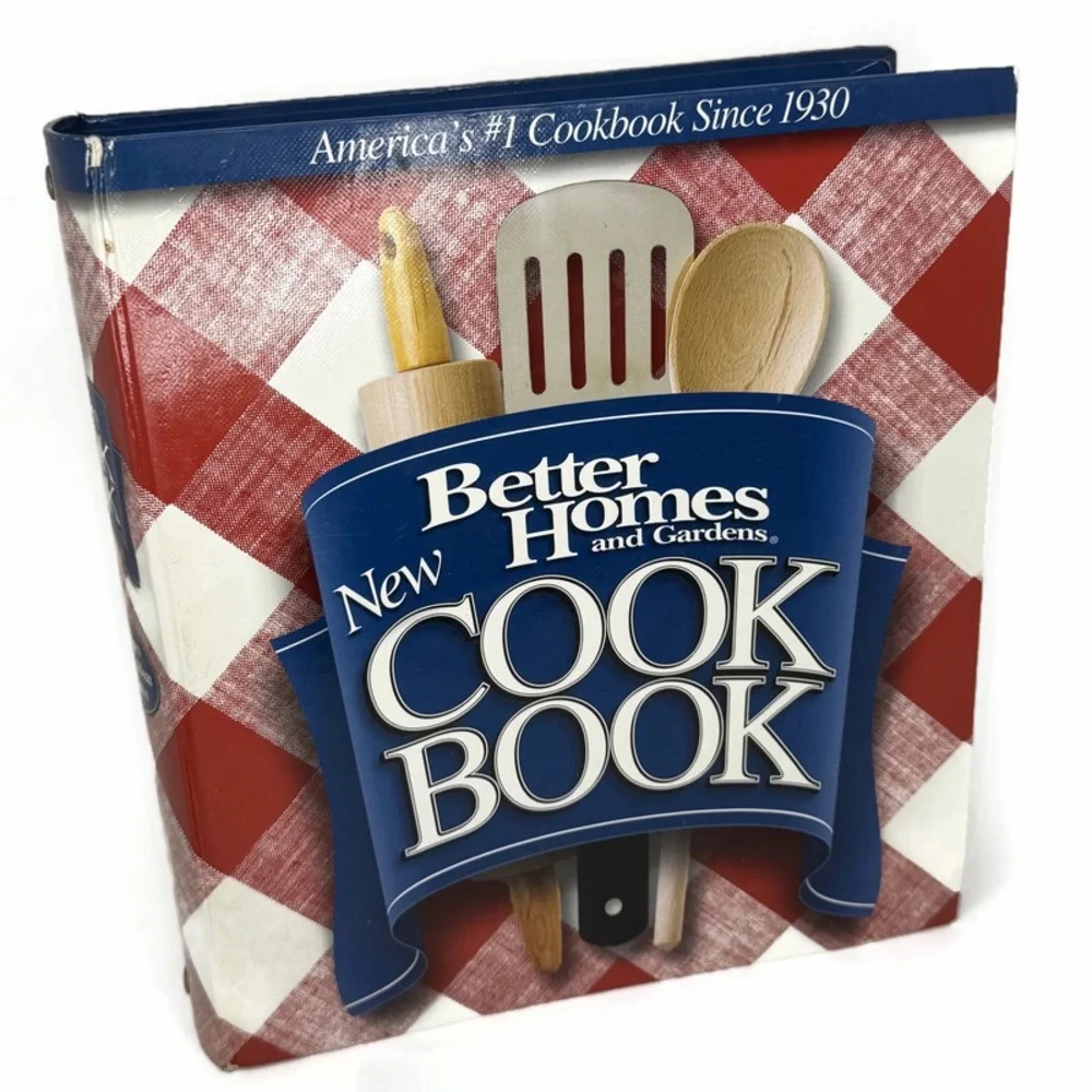 Vintage 2002 Better Homes and Gardens Red Checkered Cook Book Binder
